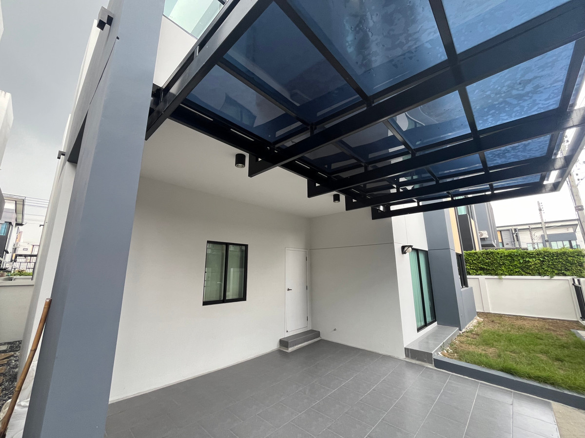 For SaleHousePathum Thani,Rangsit, Thammasat : Urgent sale 🏡 2-story semi-detached house for sale, ready to move in, The Pride Village, Rangsit-Khlong 3, 4.29 MB ALLIN, price negotiable.