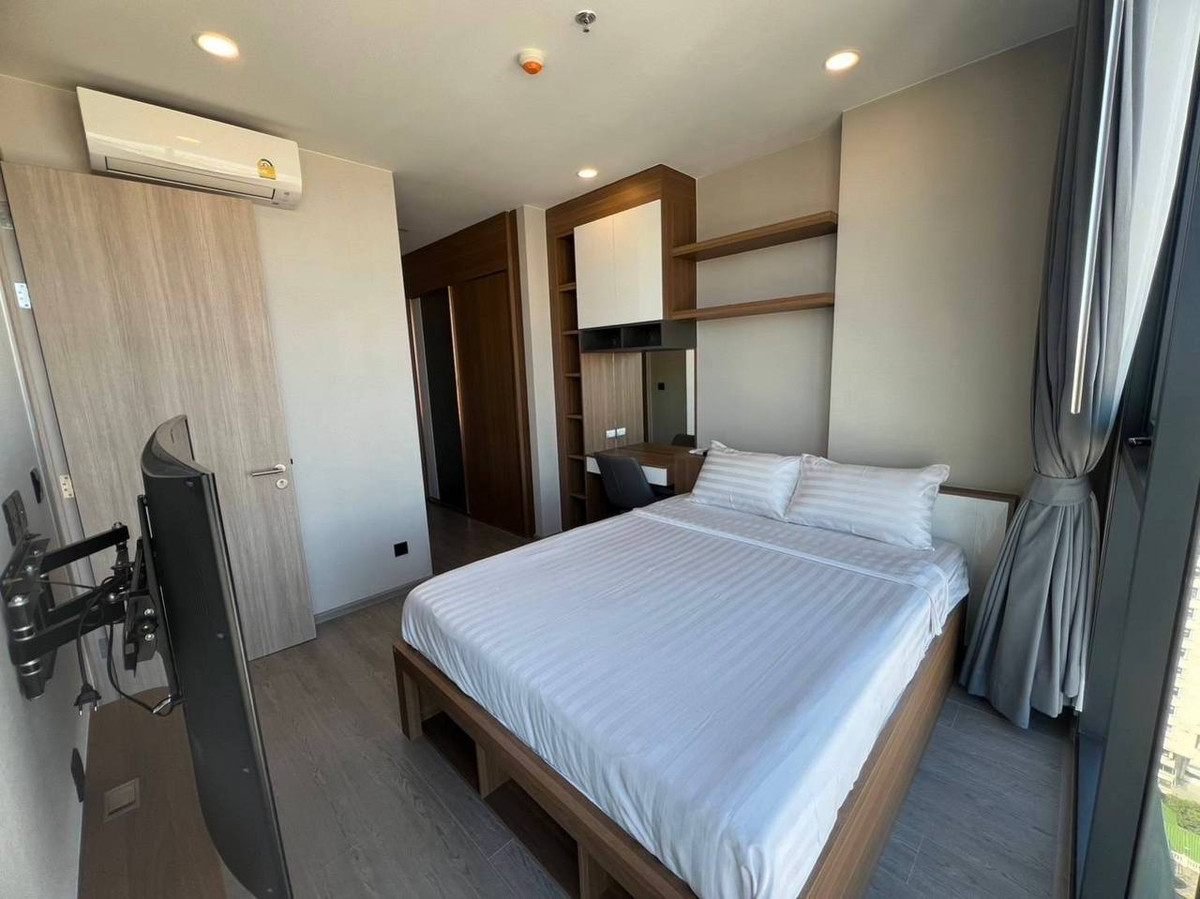 For RentCondoSiam Paragon ,Chulalongkorn,Samyan : Cooper Siam【𝐑𝐄𝐍𝐓】🔥Warm, creamy brown tones with character🔥 Contact Line ID: @hacondo