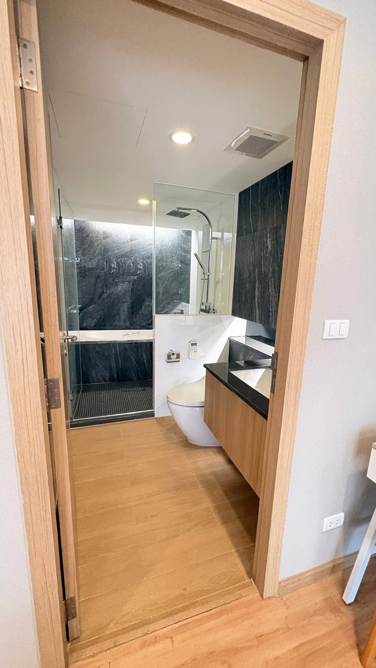 ให้เช่าคอนโดสุขุมวิท อโศก ทองหล่อ : 🌳 Bliss Thonglor 2BR-125 SQM. Pet Friendly I 85,000/Month✨