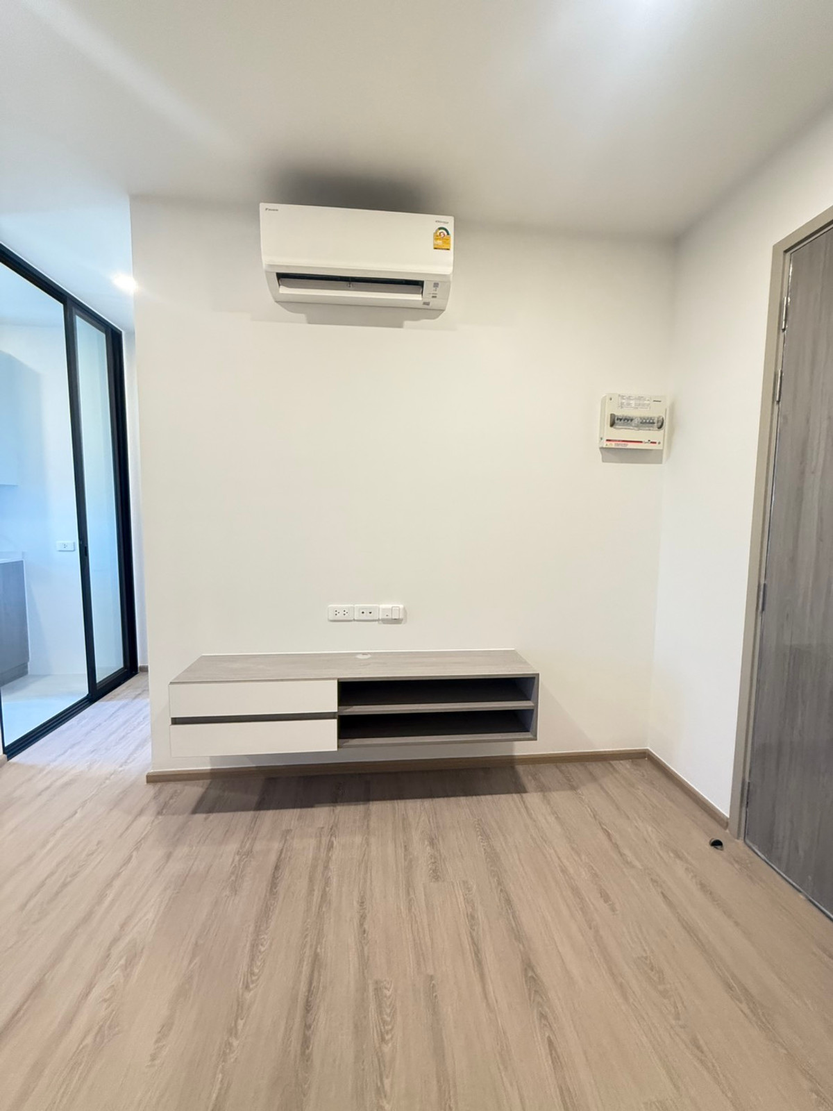 For SaleCondoRattanathibet, Sanambinna : Origin Plug and Play Nonthaburi Station, new condo ready to move in, near Central Northville.