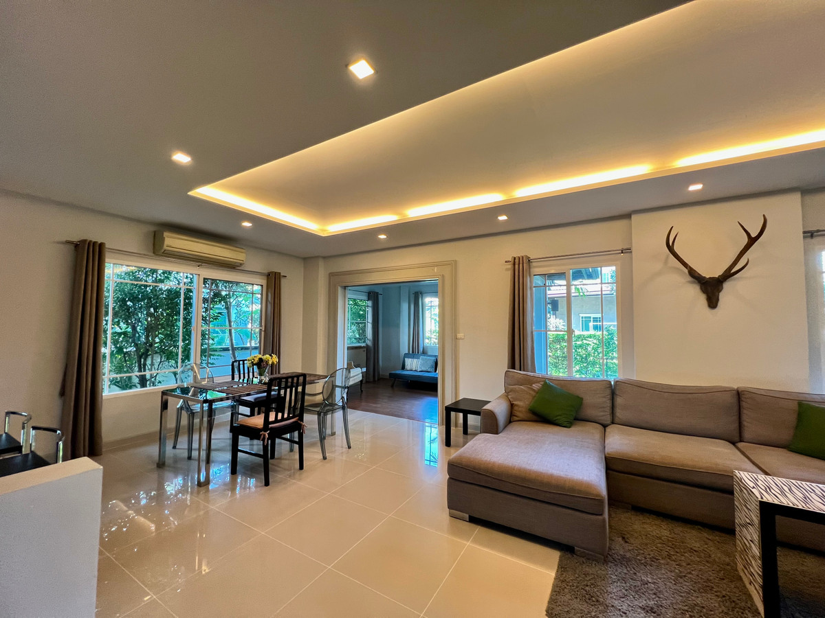 ให้เช่าบ้านพัฒนาการ ศรีนครินทร์ : ให้เช่า บ้านเดี่ยว 2 ชั้น Mantana Rama 9 – Srinakarin | บ้านไซส์ใหญ่ที่สุดในโครงการ | ที่ดิน 91.5 ตร.วา | ฟังก์ชันครบ เหมาะสำหรับครอบครัว