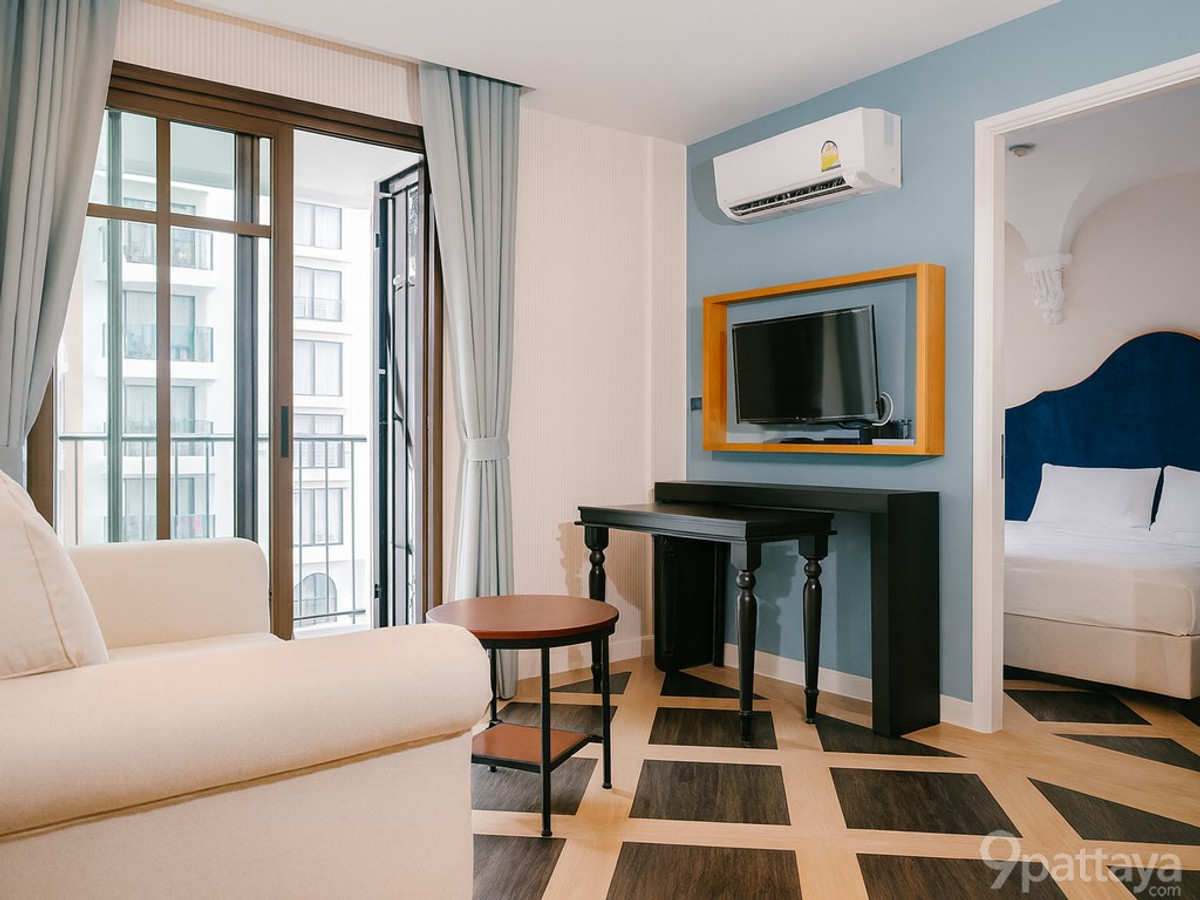 ขายคอนโดพัทยา บางแสน ชลบุรี สัตหีบ : ขายคอนโด เอสปัญญ่า คอนโด รีสอร์ท พัทยา – จอมเทียน ✨ คอนโดสไตล์รีสอร์ทสุดหรู ห้องสวย บรรยากาศร่มรื่น วิวสระว่ายน้ำ พร้อมเข้าอยู่ทันที อาคาร E | ชั้น 5 ขนาด 35 ตร.ม. วิวสระว่ายน้ำ ร่มรื่น เฟอร์นิเจอร์ครบ พร้อมอยู่