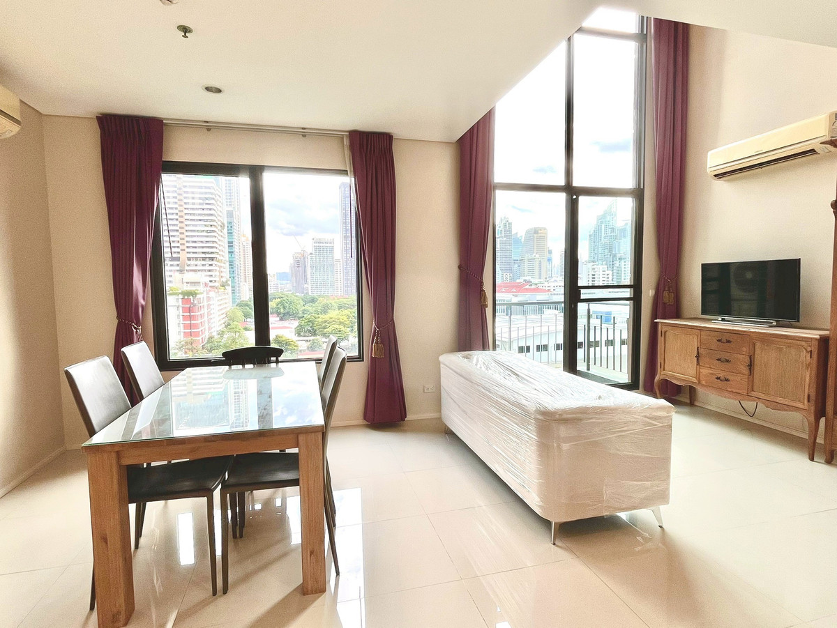 For SaleCondoRama9, Petchburi, RCA : 🔥 Urgent sale 🔥 Cheapest, beautiful room, right on the cover, wide corner room, Duplex 2 floors, Call 0619824959