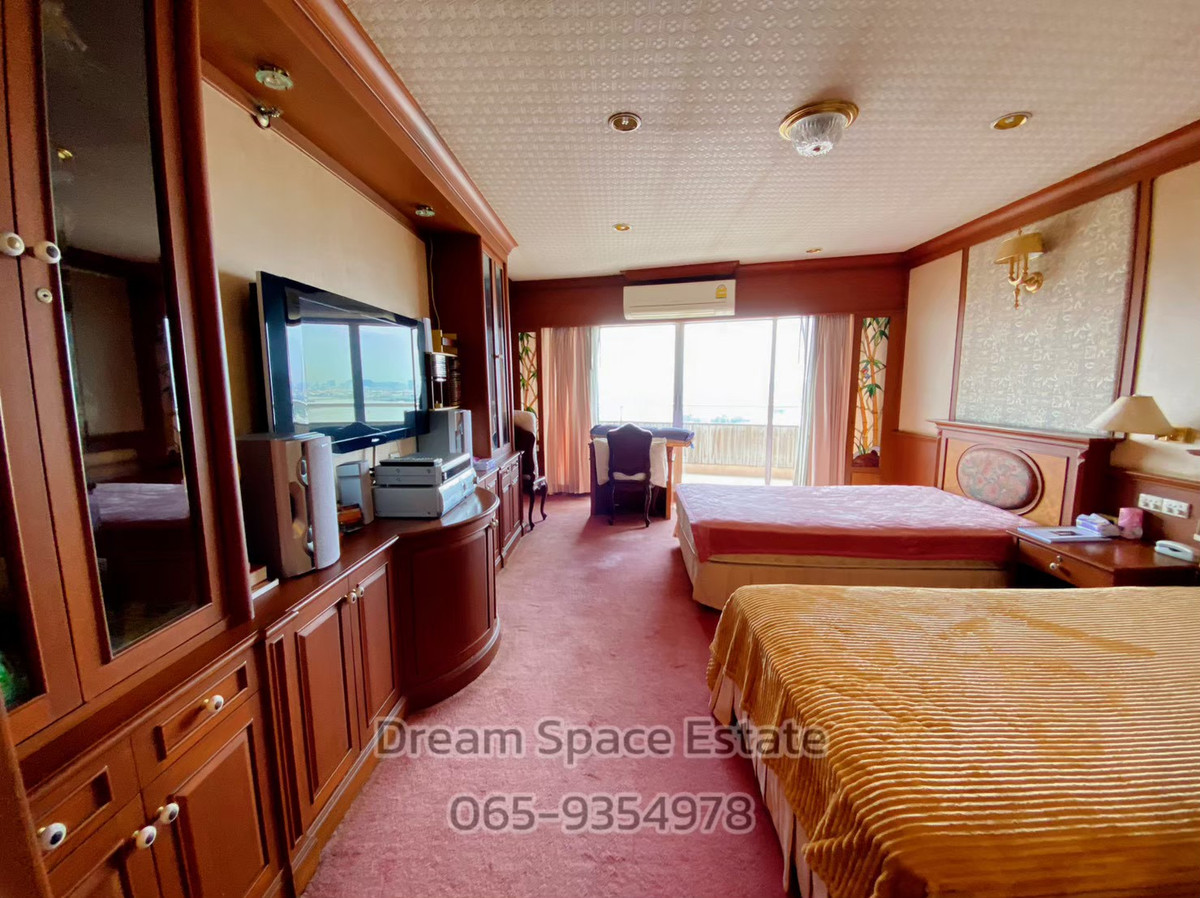 ขายคอนโดปิ่นเกล้า จรัญสนิทวงศ์ : 🌊 ขายคอนโดหรู Bangkok River Marina 300.24 ตร.ม. ริมเจ้าพระยา — Rare Deal ที่หาไม่ได้บ่อย!