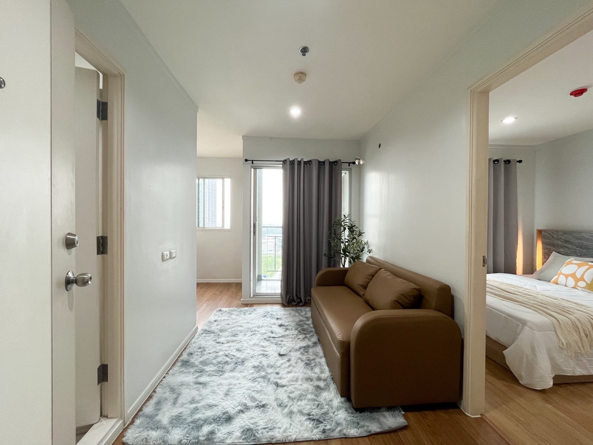 For RentCondoBangna, Bearing, Lasalle : Condo for rent at Lumpini Mega City Bangna. Beautiful view. Separate bedroom unit. 26 sq m., Building C.