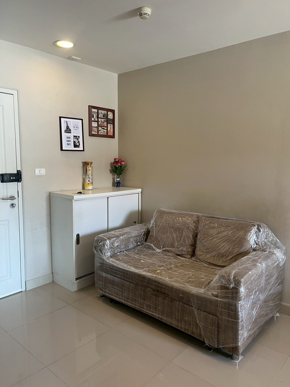 ขายคอนโดรัตนาธิเบศร์ สนามบินน้ำ พระนั่งเกล้า : Tempo-M Tiwanon 1.87 MB - Low Rise ติวานนท์ ซอยสาม