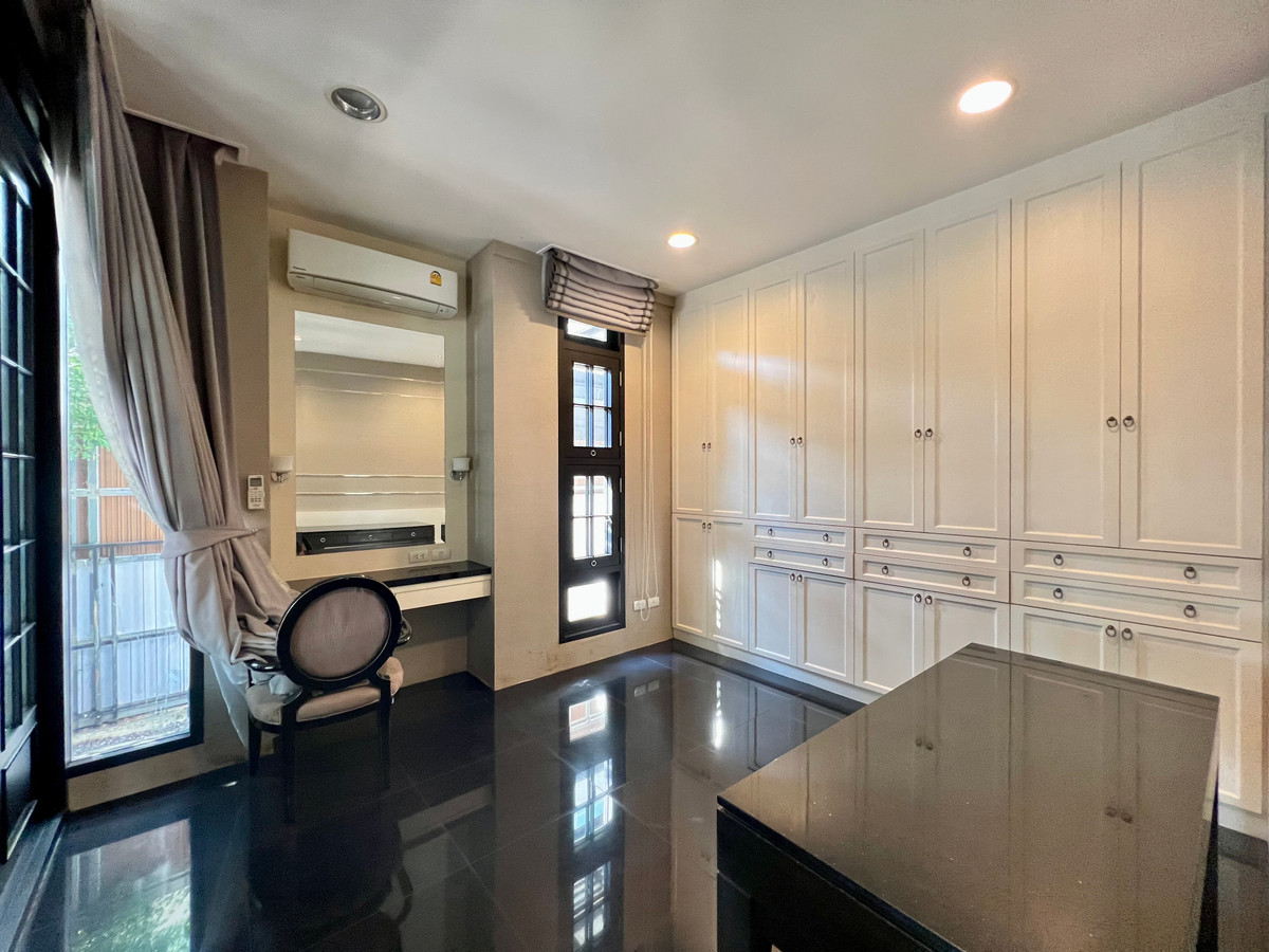 ให้เช่าบ้านพัฒนาการ ศรีนครินทร์ : ให้เช่า บ้านเดี่ยว 2 ชั้น Mantana Rama 9 – Srinakarin | บ้านไซส์ใหญ่ที่สุดในโครงการ | ที่ดิน 91.5 ตร.วา | ฟังก์ชันครบ เหมาะสำหรับครอบครัว