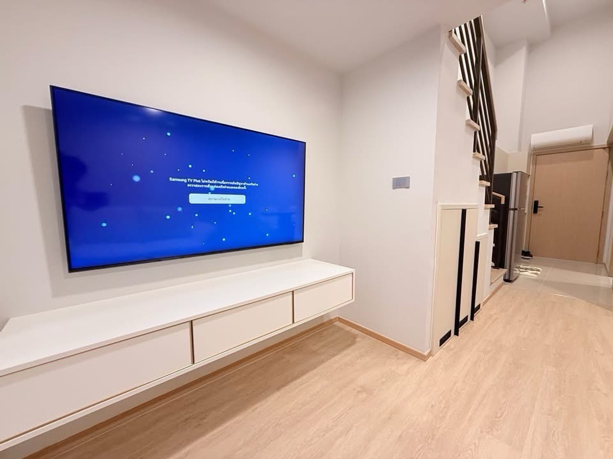 ให้เช่าคอนโดสยาม จุฬา สามย่าน : ห้องไซส์ใหญ่พิเศษ❗️42ตรม. มีโต๊ะทำงานขนาดใหญ่ พร้อมอยู่วันนี้