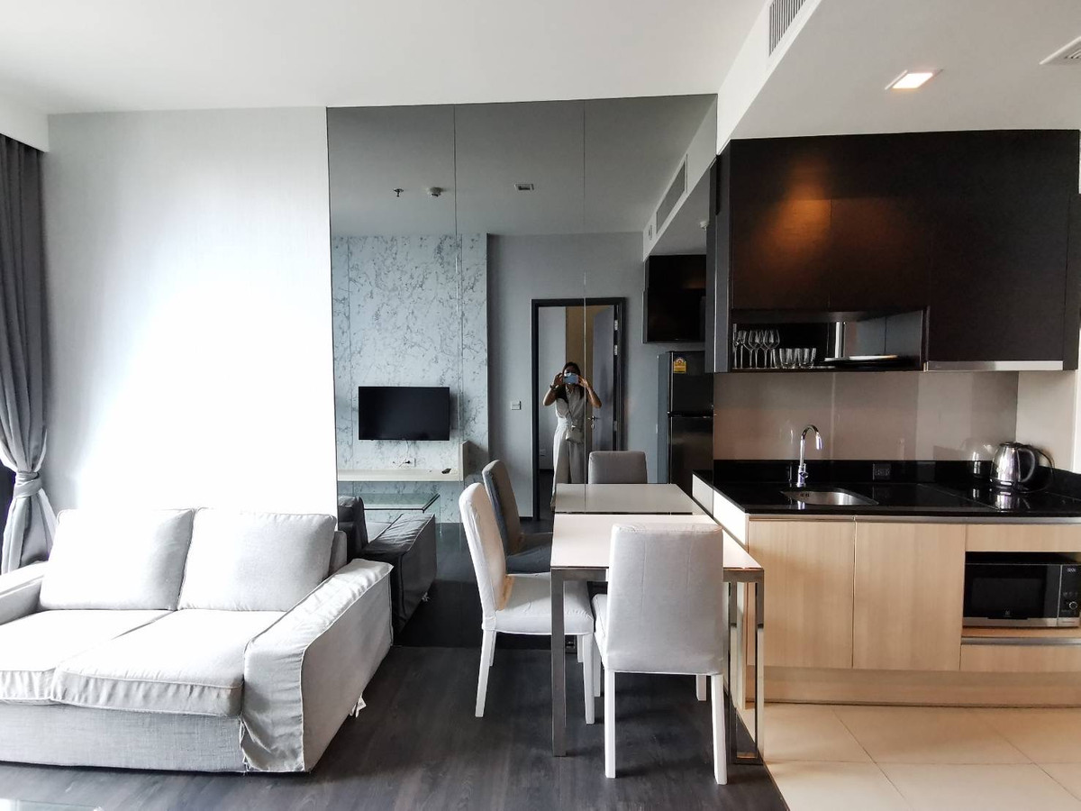 For RentCondoSukhumvit, Asoke, Thonglor : 1 bed 1 bath 34 sqm condo at Edge Sukhumvit 23 for rent 25,000THB per month, Asoke BTS station