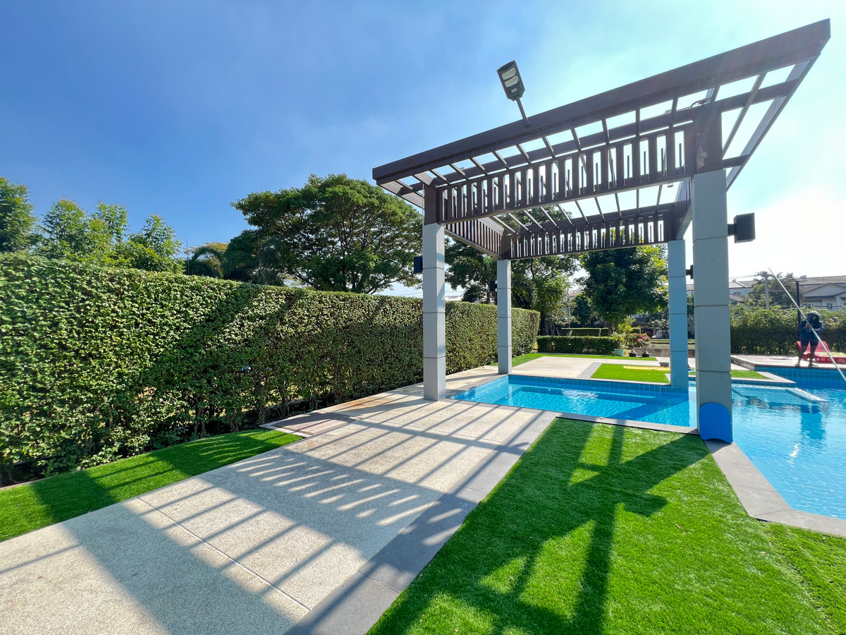 ให้เช่าบ้านพัฒนาการ ศรีนครินทร์ : ให้เช่า บ้านเดี่ยว 2 ชั้น Mantana Rama 9 – Srinakarin | บ้านไซส์ใหญ่ที่สุดในโครงการ | ที่ดิน 91.5 ตร.วา | ฟังก์ชันครบ เหมาะสำหรับครอบครัว