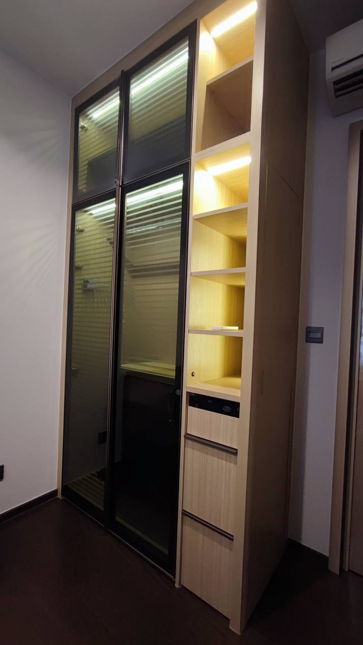 For RentCondoRatchathewi,Phayathai : The Line Ratchathewi【𝐑𝐄𝐍𝐓】🔥Modern luxe, simple, looks expensive but not flashy, fully equipped with amenities🔥 Contact Line ID: @hacondo