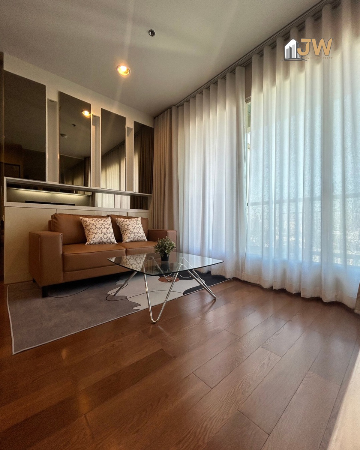 ให้เช่าคอนโดวิทยุ ชิดลม หลังสวน : จัดเต็ม! | The Address Chidlom | Add Me: @690fdzjm