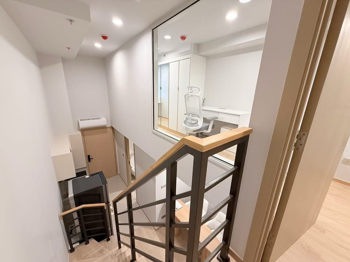 ให้เช่าคอนโดสยาม จุฬา สามย่าน : ห้องไซส์ใหญ่พิเศษ❗️42ตรม. มีโต๊ะทำงานขนาดใหญ่ พร้อมอยู่วันนี้