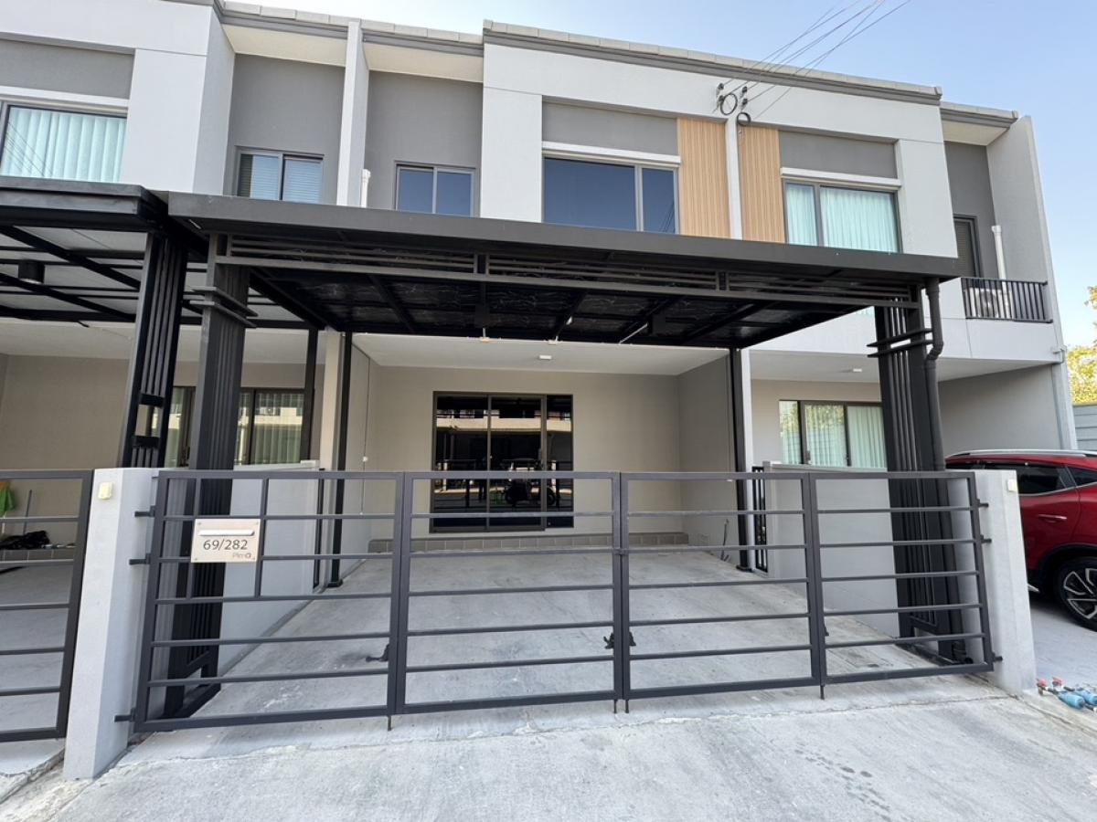 For RentTownhomeBangna, Bearing, Lasalle : 💥CP-9542💥Two-story townhouse for rent, Pleno Sukhumvit - Bangna 2 👉 Add Line @rangrak