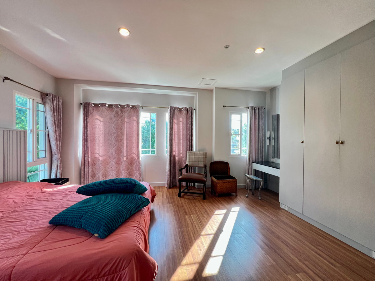 ให้เช่าบ้านพัฒนาการ ศรีนครินทร์ : ให้เช่า บ้านเดี่ยว 2 ชั้น Mantana Rama 9 – Srinakarin | บ้านไซส์ใหญ่ที่สุดในโครงการ | ที่ดิน 91.5 ตร.วา | ฟังก์ชันครบ เหมาะสำหรับครอบครัว