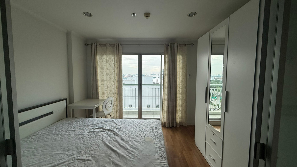 For RentCondoNawamin, Ramindra : 🇹🇭 Condo ready to move in, looks good, good location, near Central Ramintra, next to BTS!