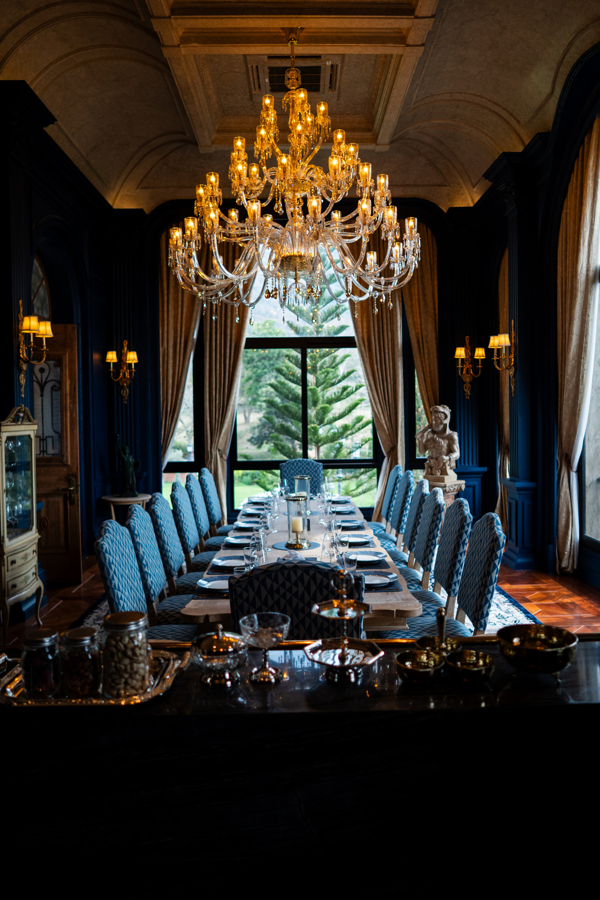 For SaleHousePak Chong KhaoYai : The Art of Living – Toscana Valley Khaoyai, an Ultra Luxury mansion designed to be more than a “home”, this is a work of art that you can actually live in, on an area of ​​826 sq m and a usable area of ​​over 2,000 sq m in Italian–Tuscany style.