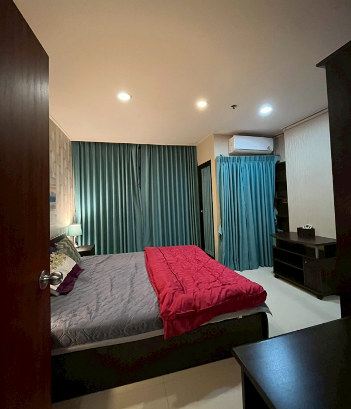 ให้เช่าคอนโดราชเทวี พญาไท : Phayathai Place 60 sq.m. 2 Bed 2 Bath 23,000 B Code: L20116 Please add LINE ID @806qphgn o8415o5483