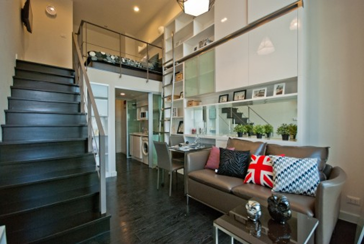 For RentCondoSukhumvit, Asoke, Thonglor : Low floor 1 bed 1 bath 34 sqm duplex condo at Ideo Morph 38 for rent 30,000THB per month, Sukhumvit soi 38, Thonglor BTS station