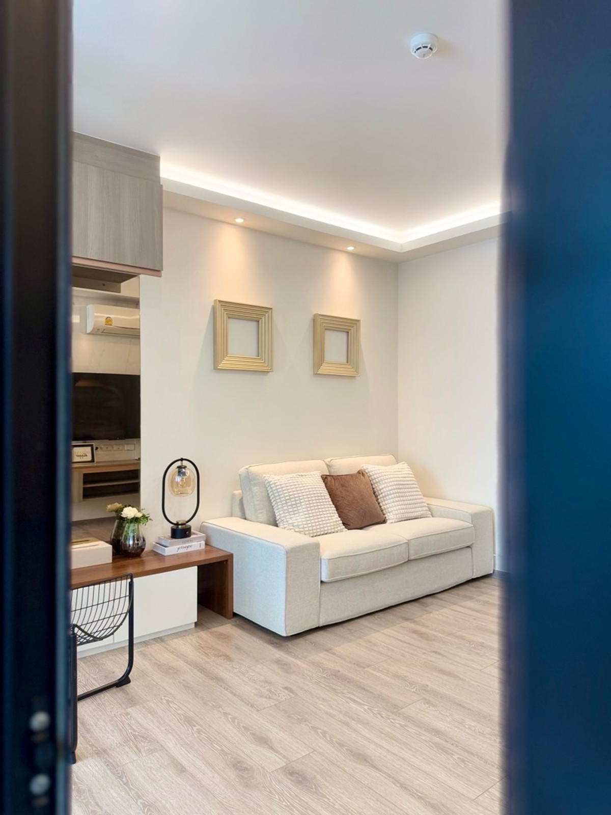 ให้เช่าคอนโดบางนา แบริ่ง ลาซาล : 🔥ให้เช่าด่วน 🔥KnightsBridge Collage Sukhumvit 107 ห้องสวย เฟอร์นิเจอร์ - เครื่องใช้ไฟฟ้าครบ พร้อมเข้าอยู่ ใกล้ BTS แบริ่ง ❗