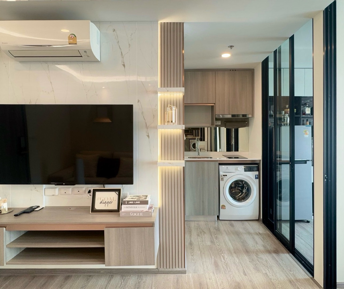 For RentCondoBangna, Bearing, Lasalle : 🔥For Rent Now! 🔥KnightsBridge Collage Sukhumvit 107. Beautiful room, fully furnished with appliances. Ready to move in. Near BTS Bearing!