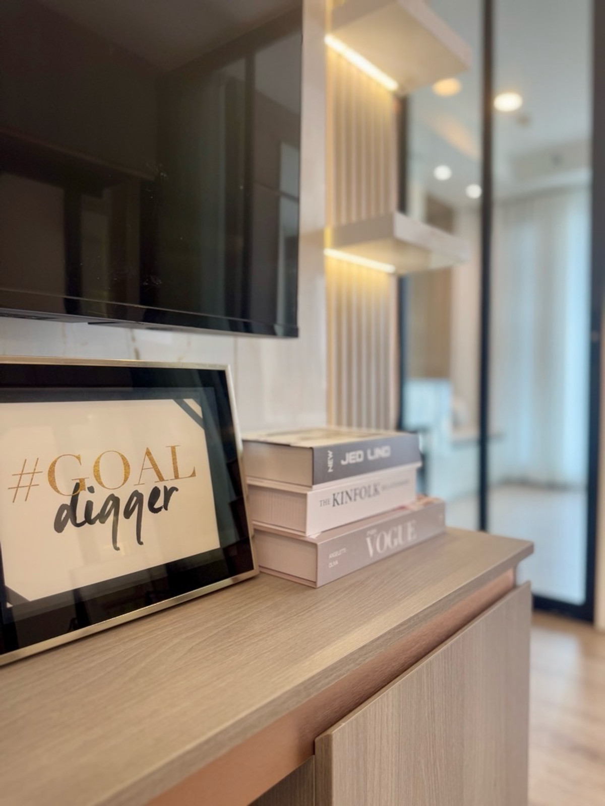 ให้เช่าคอนโดบางนา แบริ่ง ลาซาล : 🔥ให้เช่าด่วน 🔥KnightsBridge Collage Sukhumvit 107 ห้องสวย เฟอร์นิเจอร์ - เครื่องใช้ไฟฟ้าครบ พร้อมเข้าอยู่ ใกล้ BTS แบริ่ง ❗