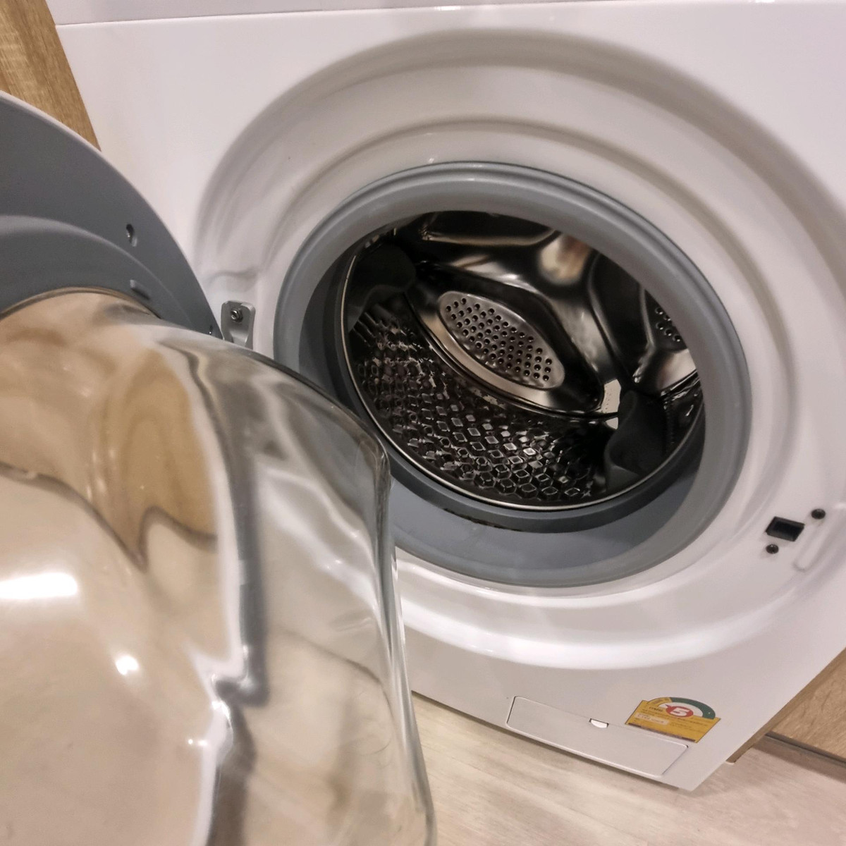 For RentCondoSukhumvit, Asoke, Thonglor : 🔥For urgent rent 🔥Noble Ambience Sukhumvit 42, beautiful room, decorated in a minimalist style, located in the heart of the city, convenient transportation, near BTS Ekkamai ❗