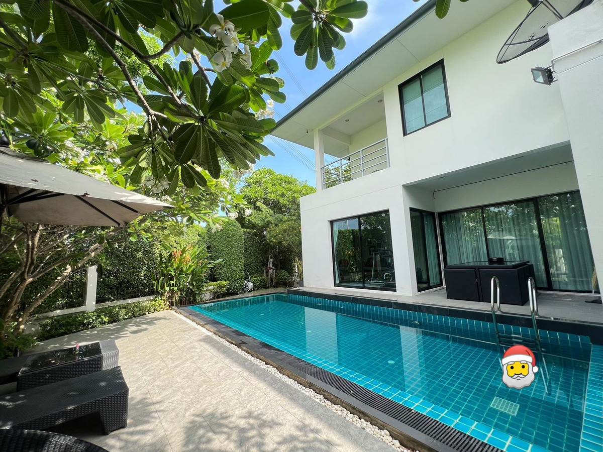 HouseBangna, Bearing, Lasalle : 🏡 Blue Lagoon 2 – Luxurious Pool Villa, Bangna-Suvarnabhumi location, corner house, 4 bedrooms, 6 bathrooms, extra large area 119.30 sq m, with salt system swimming pool & Private wide garden 🌴 Decorated with built-ins throughout the house, fully furn
