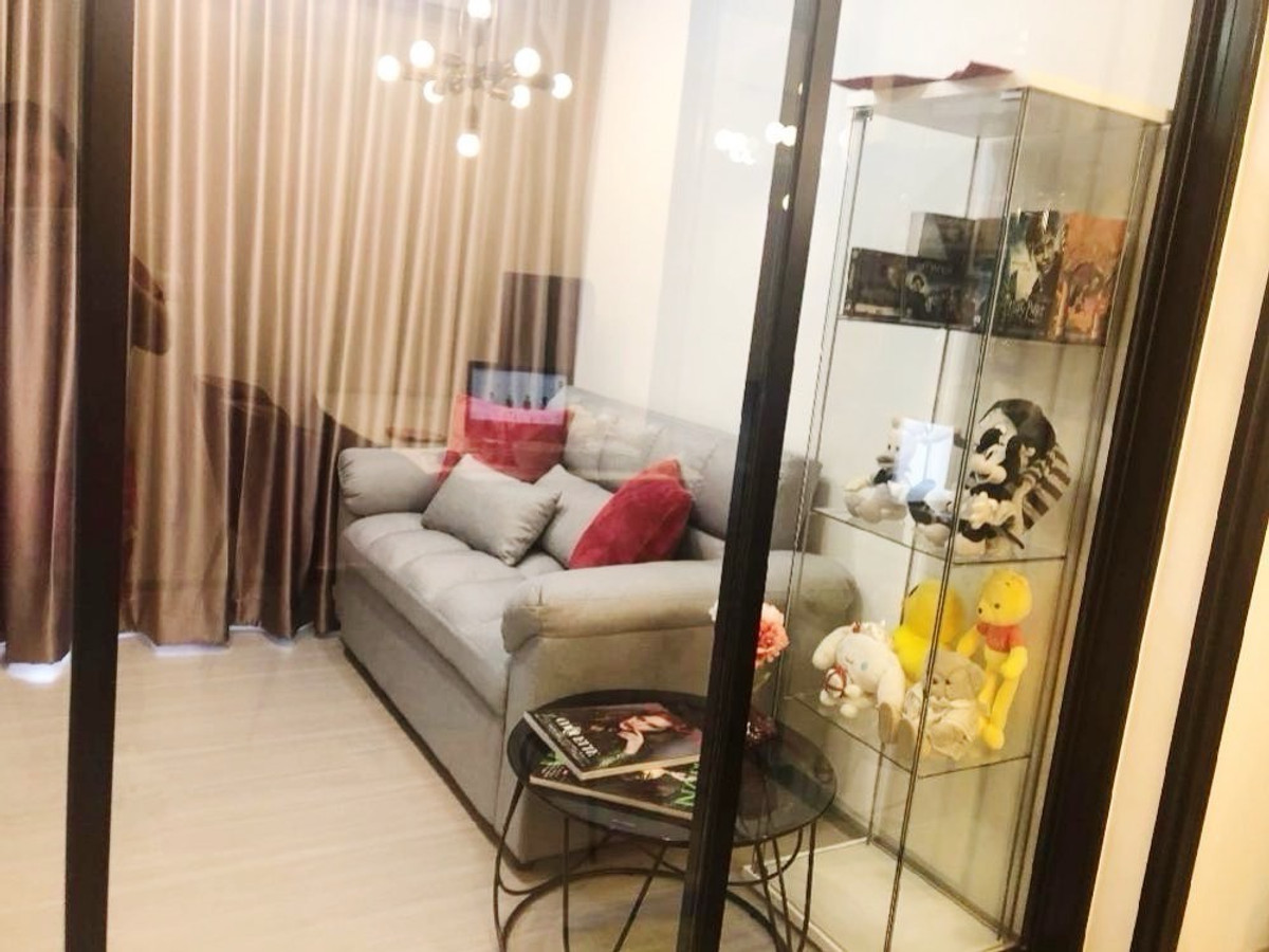 ขายคอนโดอ่อนนุช อุดมสุข : ขายด่วน Aspire Sukhumvit Onnut ห้องขนาด 36 ตร.ม ชั้น 3 ห้องรีโนเวทสวยมาก พร้อมเข้าอยู่ ซื้ออยู่เองหรือลงทุนก็คุ้มมากๆ ราคา 2,550,000 บาท 