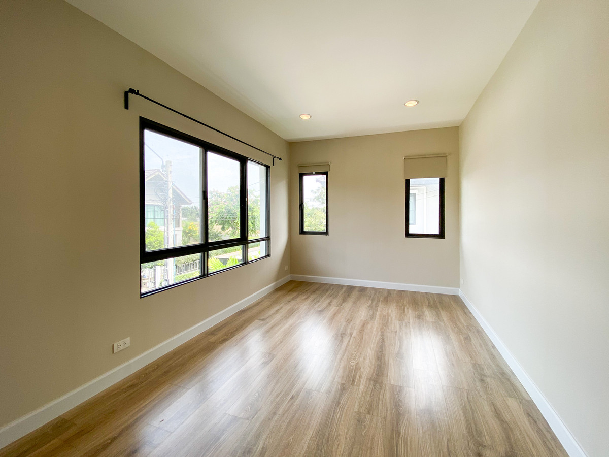 For RentHousePhutthamonthon, Salaya : Single house Pave Pinklao - Salaya / 5 bedrooms (FOR RENT), Pave Pinklao - Salaya / Detached House 5 Bedrooms (FOR RENT) BALL076