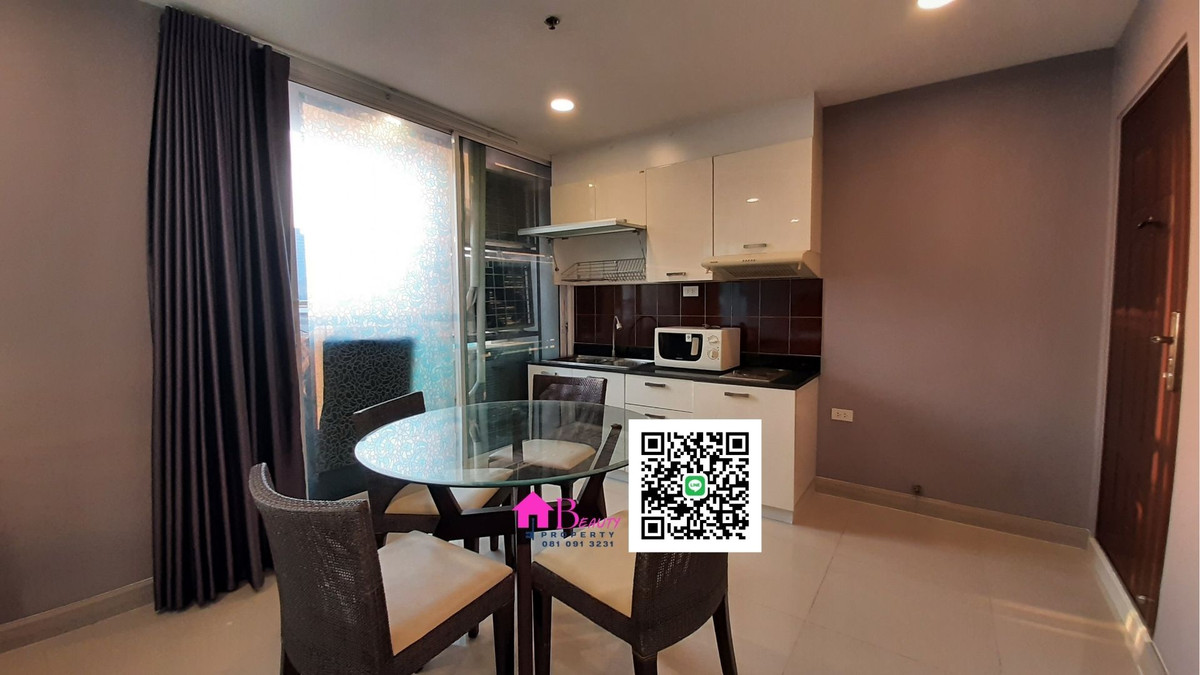 ให้เช่าคอนโดสุขุมวิท อโศก ทองหล่อ : ให้เช่า 2 ห้องนอน ทำเลอโศก  “ห้องใหญ่ คุ้มค่า วิวสระ ลมดี” โทร/ไลน์ 081 091 3231 Sukhumvit Living Town