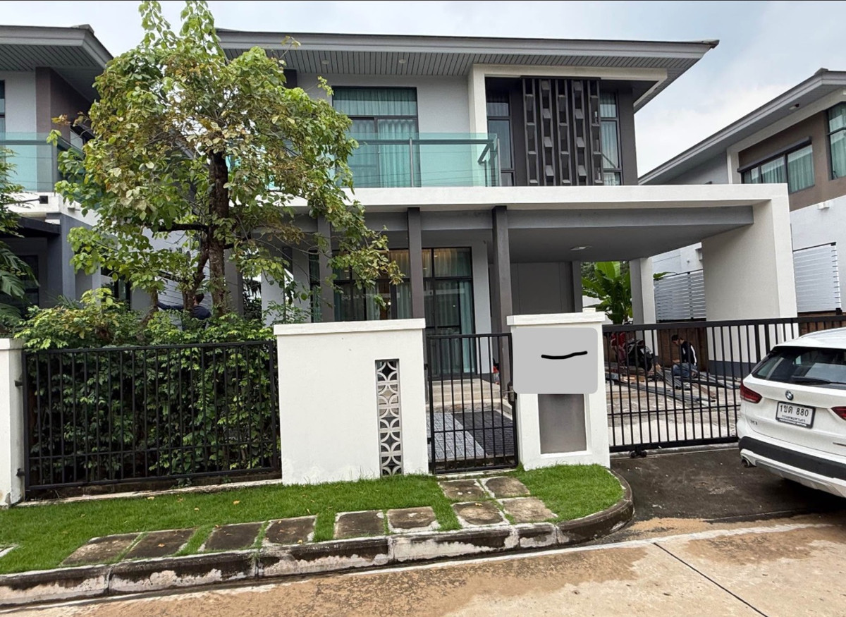 For RentHousePattanakan, Srinakarin : 💥For rent 99,000 baht, detached house Setthasiri Pattanakarn, ready to move in.