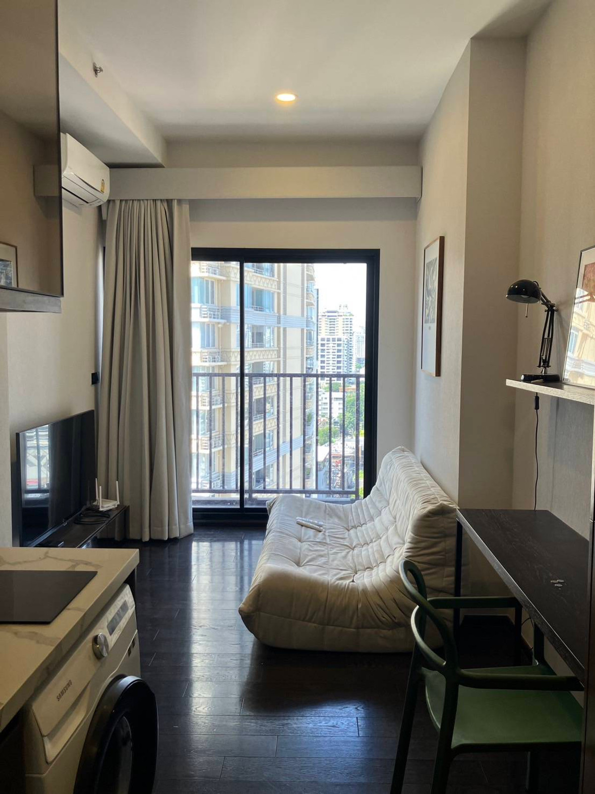 For RentCondoSukhumvit, Asoke, Thonglor : Condo for rent, Park Origin Thonglor, fully furnished, ready to move in, 1.4 km from BTS Thonglor station and close to 3 expressways!!