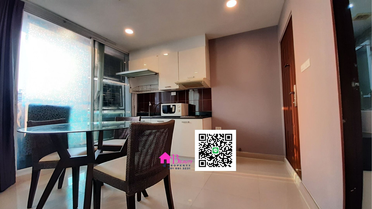 ให้เช่าคอนโดสุขุมวิท อโศก ทองหล่อ : ให้เช่า 2 ห้องนอน ทำเลอโศก  “ห้องใหญ่ คุ้มค่า วิวสระ ลมดี” โทร/ไลน์ 081 091 3231 Sukhumvit Living Town