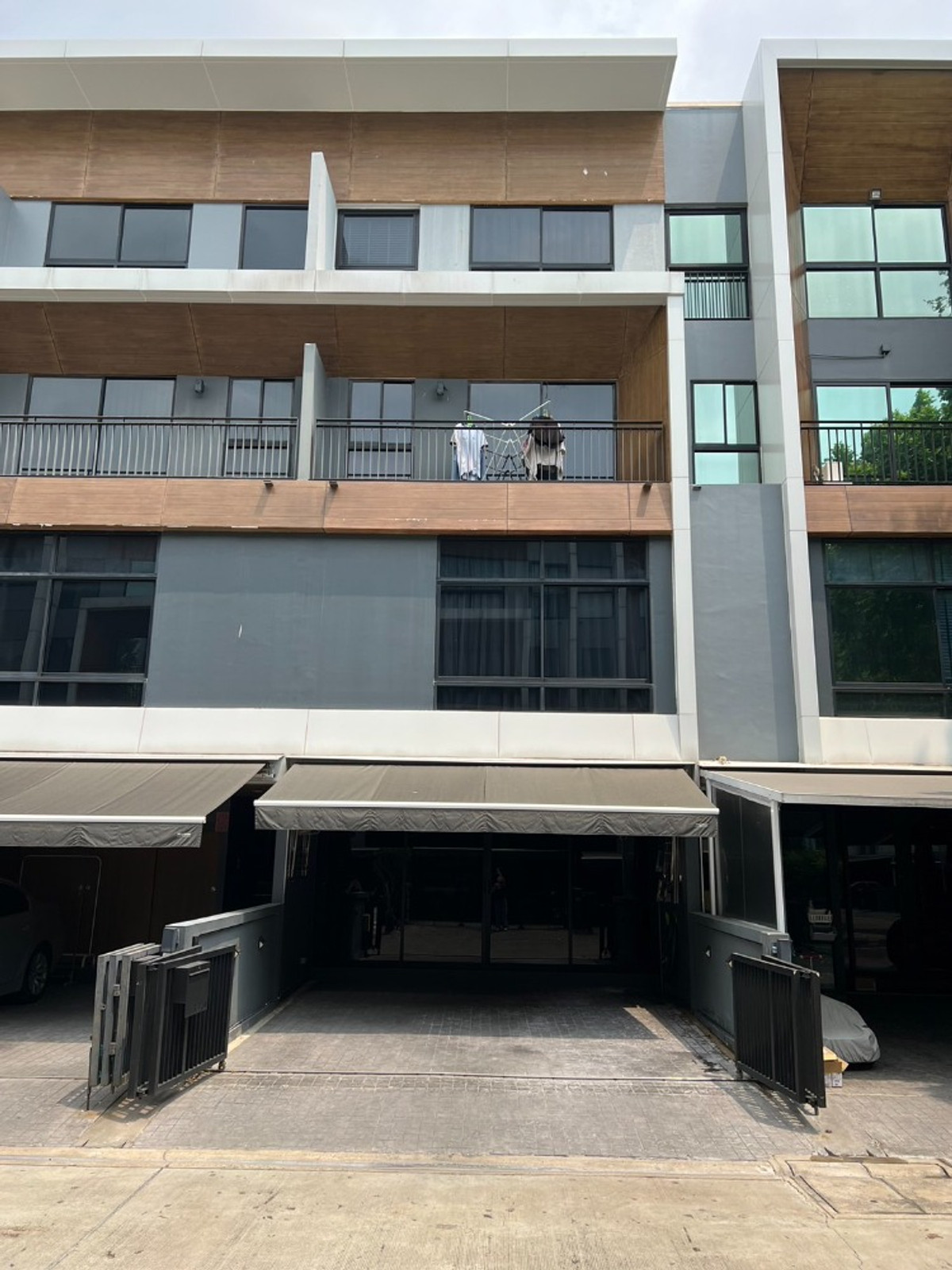 ขายทาวน์โฮมพระราม 3 สาธุประดิษฐ์ : ขาย ทาวน์เฮ้าส์ 22 ตร.ว. อาร์เด้น พระราม 3 Arden Rama 3 