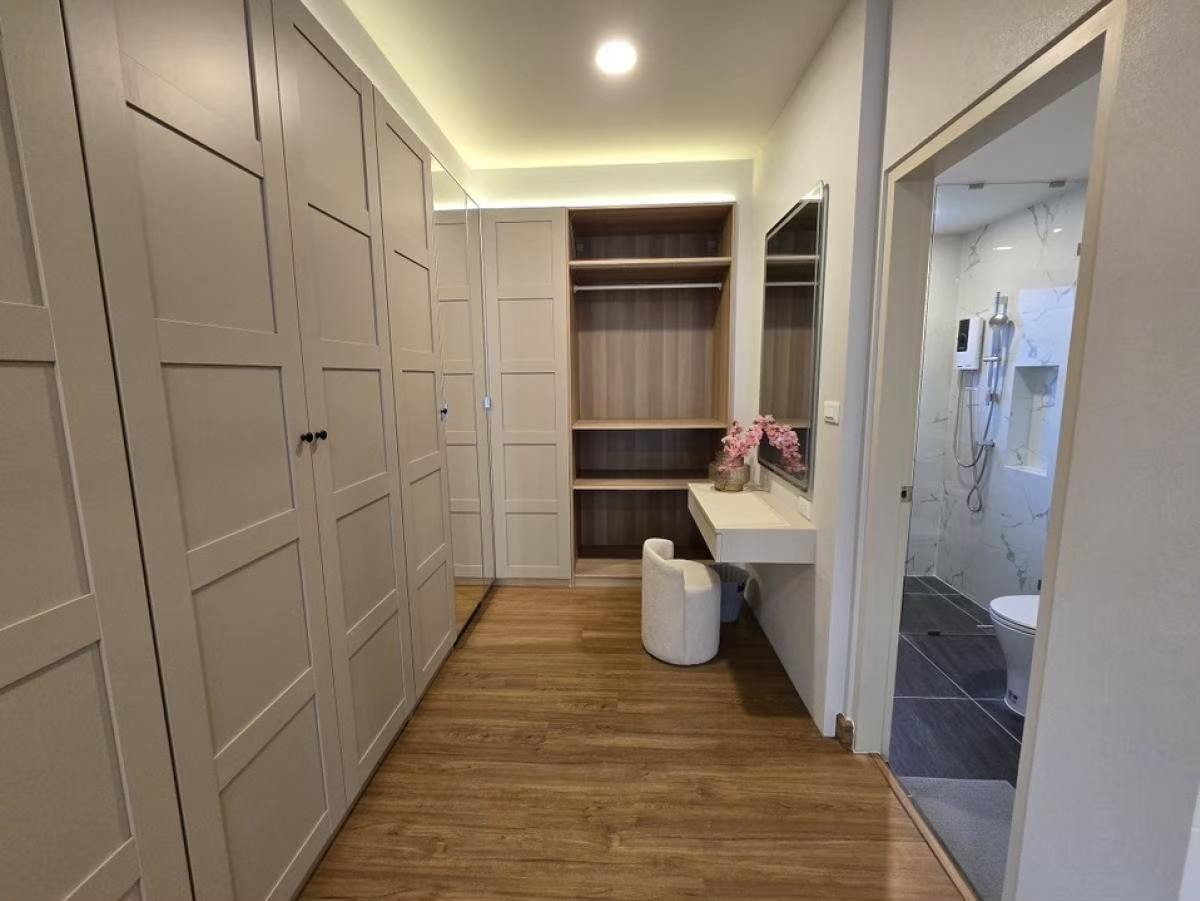 บ้านบางนา แบริ่ง ลาซาล : ให้เช่า Centro บางนา บ้านใหม่ 4 ห้องนอน ติดเมกาบางนา Fully furnished 
