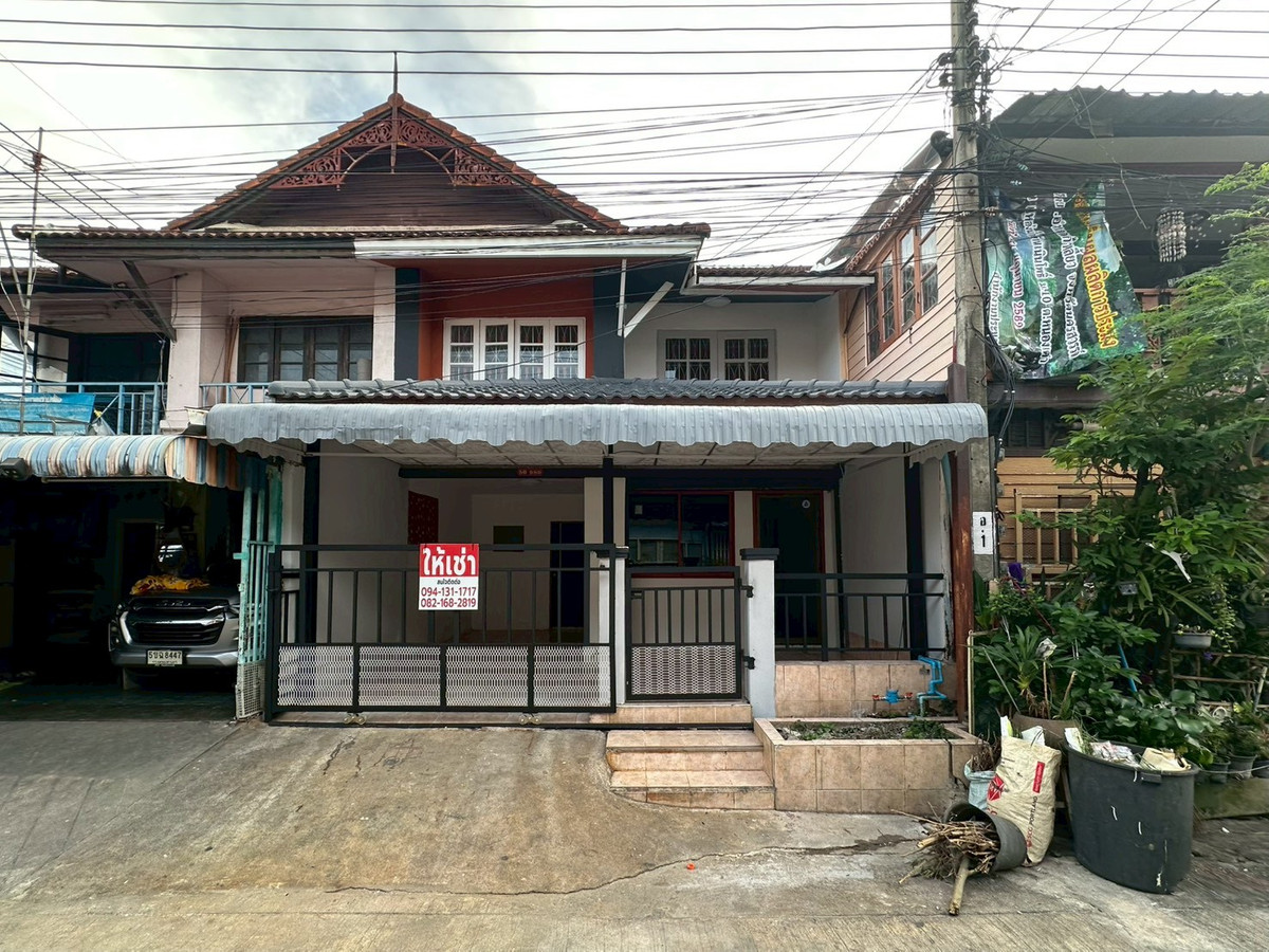 ให้เช่าทาวน์โฮมนนทบุรี บางใหญ่ บางบัวทอง : ให้เช่า ทาวน์เฮ้าส์ 2 ชั้น หมู่บ้านพฤกษา3 ซอยวัดลาดปลาดุก บางบัวทอง นนทบุรี ต้นโครงการ บ้านพร้อมเข้าอยู่ทันที