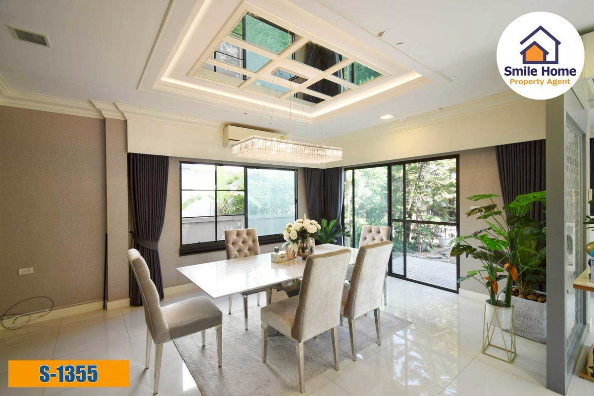 For SaleHouseLadkrabang, Suwannaphum Airport : Single house for sale Manthana On Nut-Wongwaen 4  The house is ready to move in, the biggest tie.