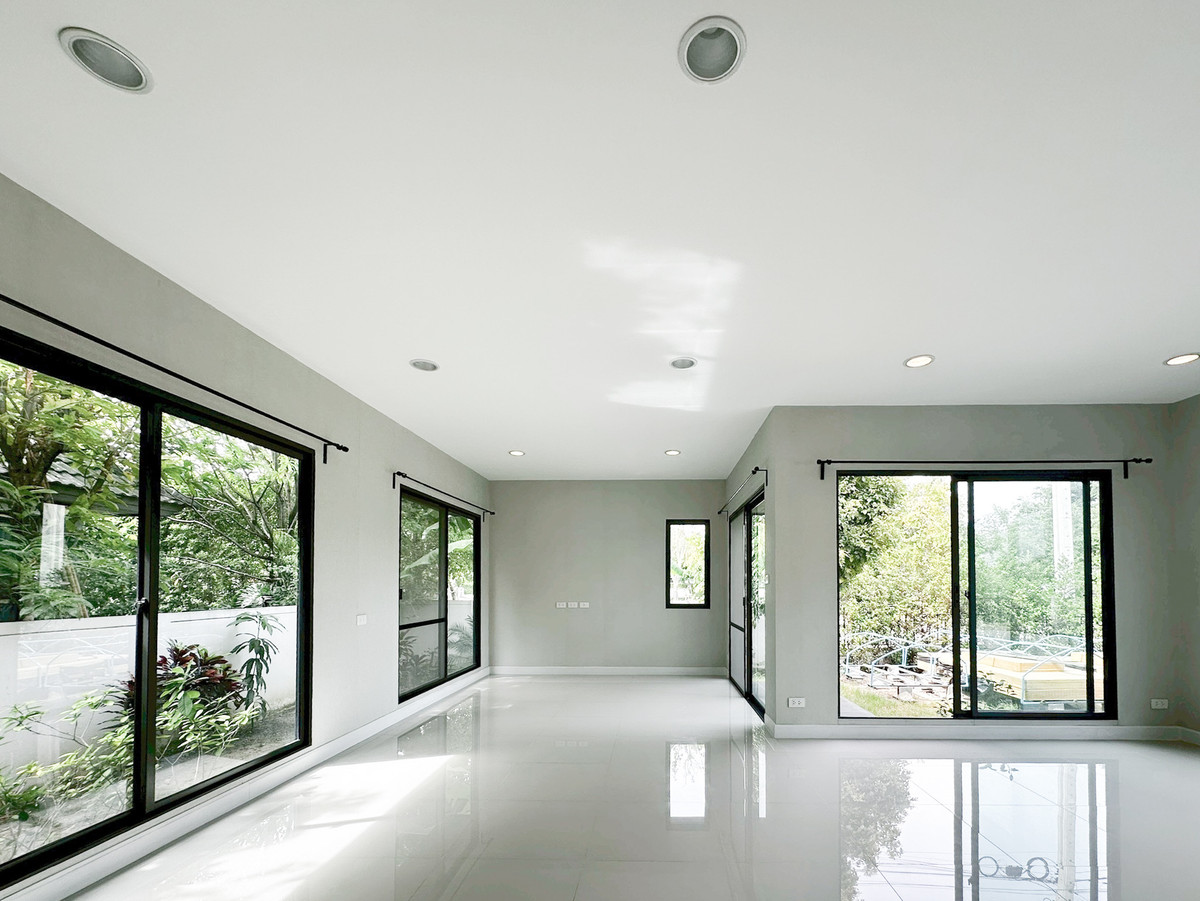 For RentHousePhutthamonthon, Salaya : Single house Pave Pinklao - Salaya / 5 bedrooms (FOR RENT), Pave Pinklao - Salaya / Detached House 5 Bedrooms (FOR RENT) BALL076