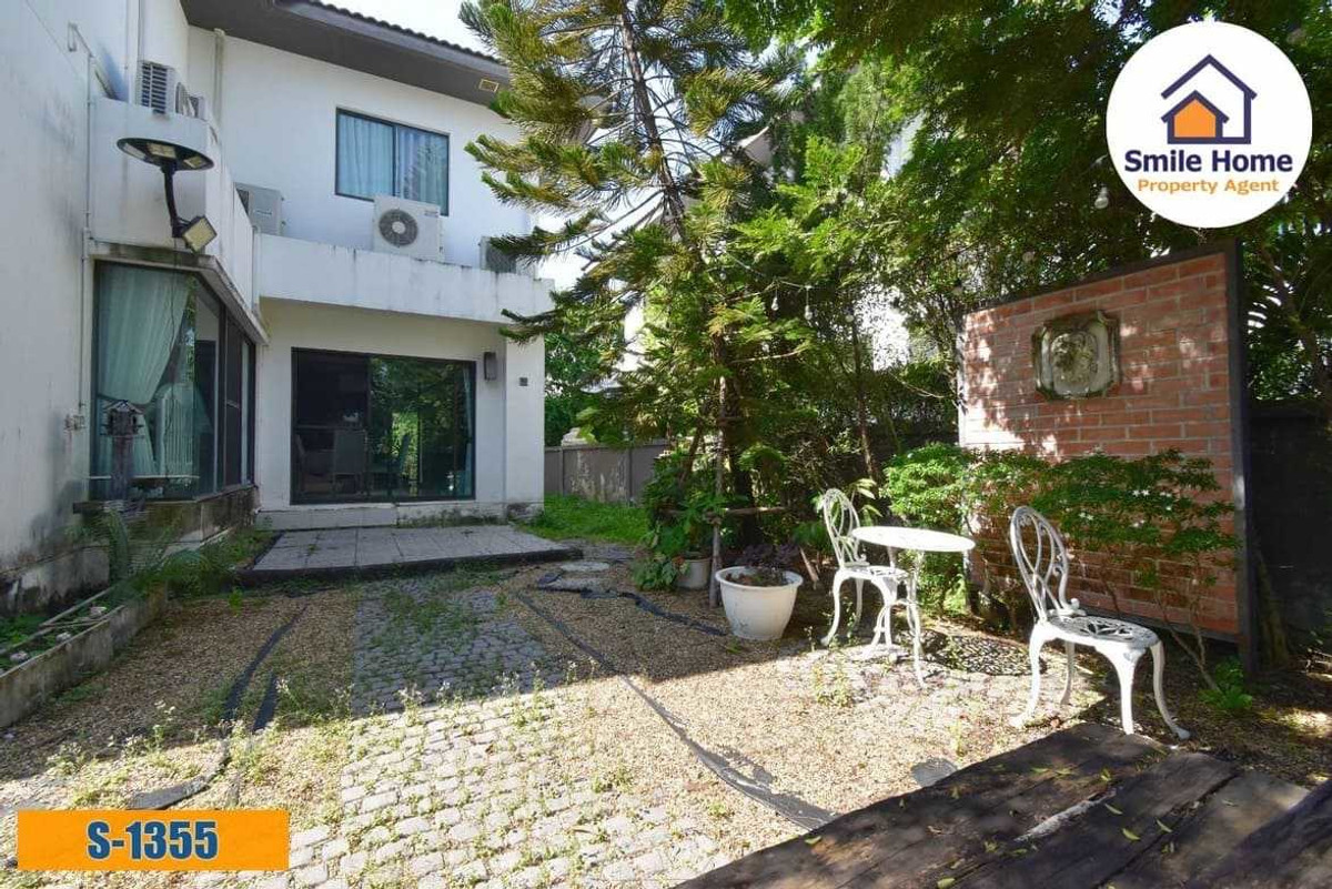 For SaleHouseLadkrabang, Suwannaphum Airport : Single house for sale Manthana On Nut-Wongwaen 4  The house is ready to move in, the biggest tie.