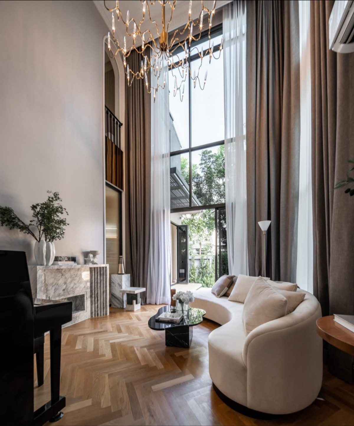 For RentHouseBangna, Bearing, Lasalle : The Gentry Sukhumvit - luxury home, Please Contect: 0828944624