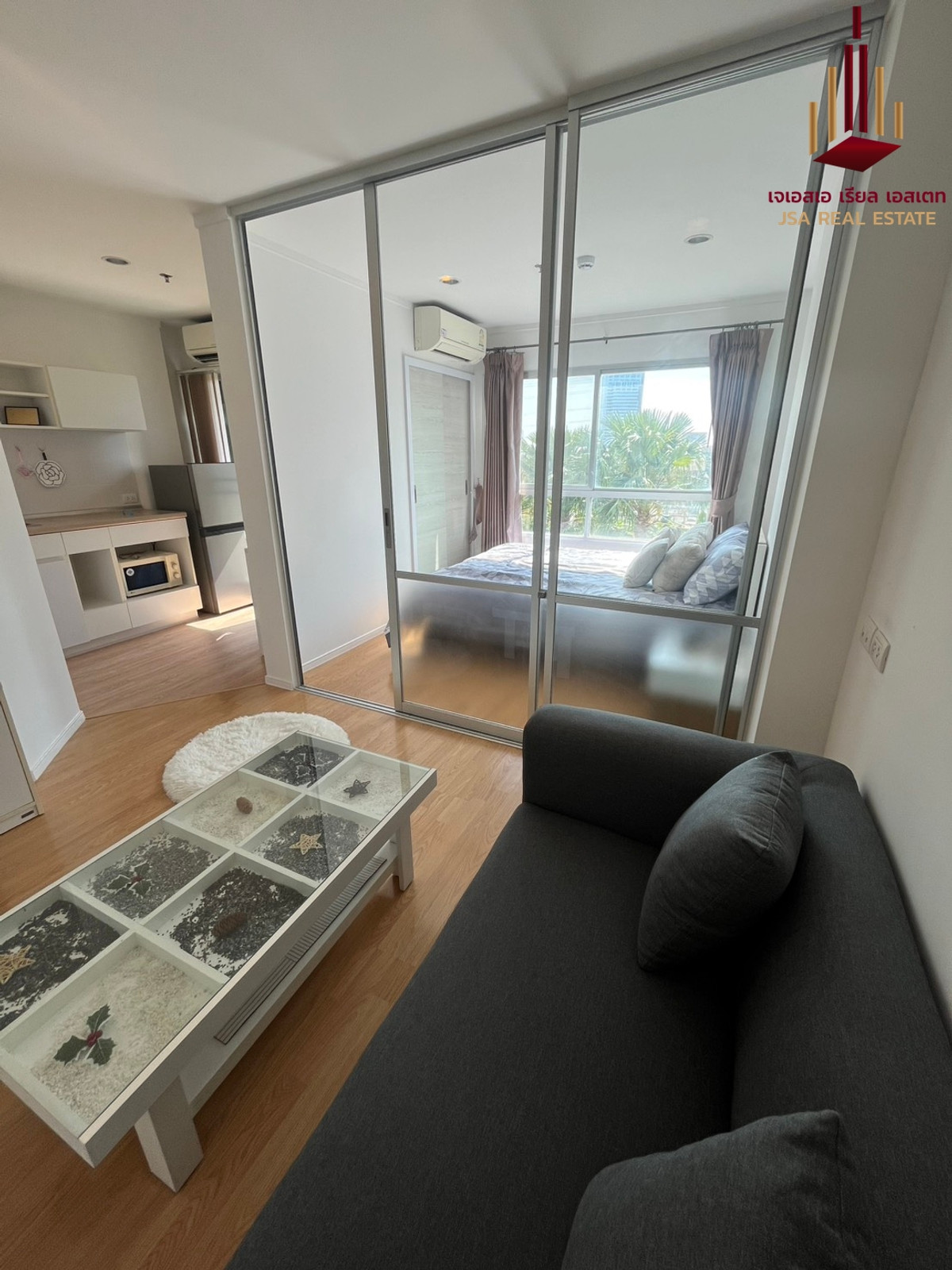 ให้เช่าคอนโดพัฒนาการ ศรีนครินทร์ : ✨ For Rent: Lumpini Place Srinakarin - Huamark Station Condo ✨  💰 Only 10,000 THB/month