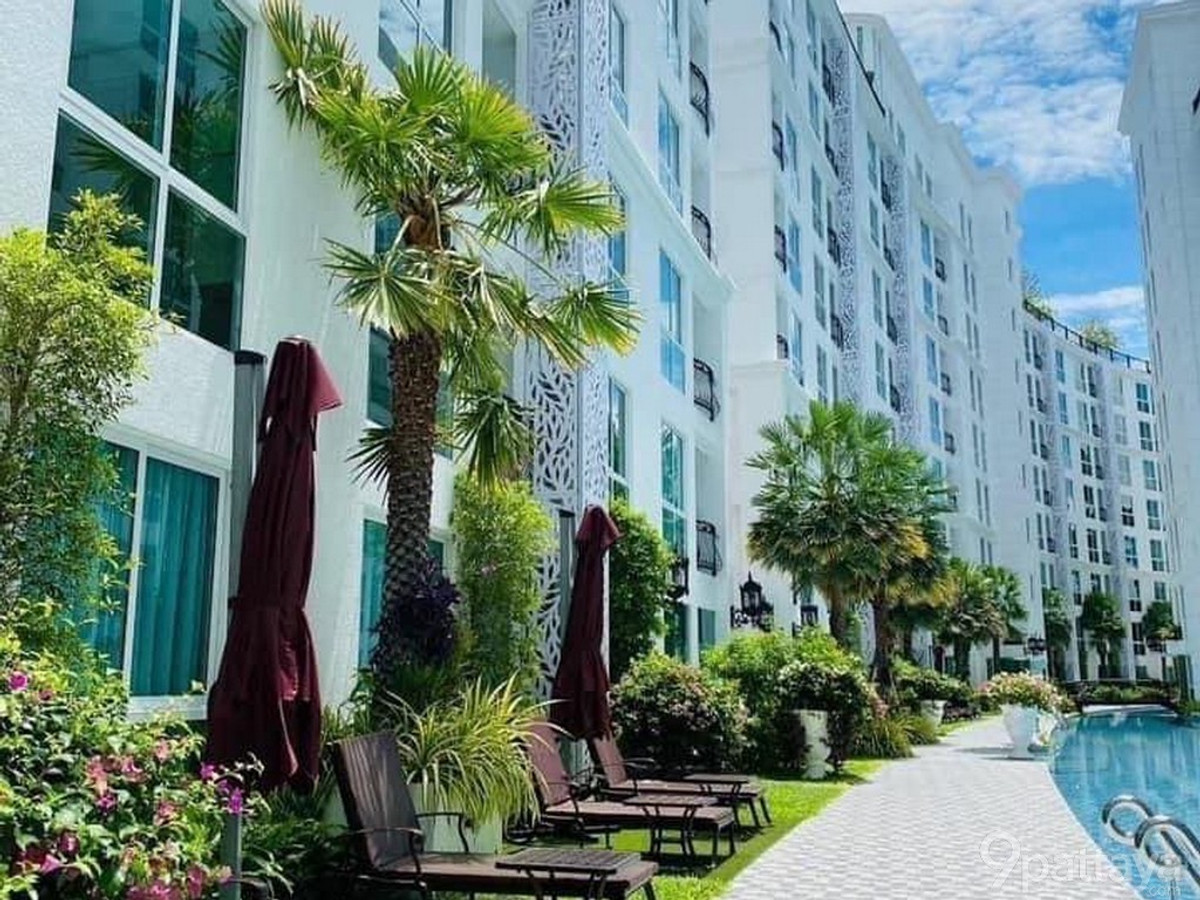 For SaleCondoPattaya, Bangsaen, Chonburi : For Sale | Olympus City Garden – South Pattaya✨  Hot deal — **400,000 THB below developer price!** Size: 30.90 sqm 1 Bedroom 1 Bathroom Located in the heart of South Pattaya, near international schools, shopping malls, and Sukhumvit Road 🚗