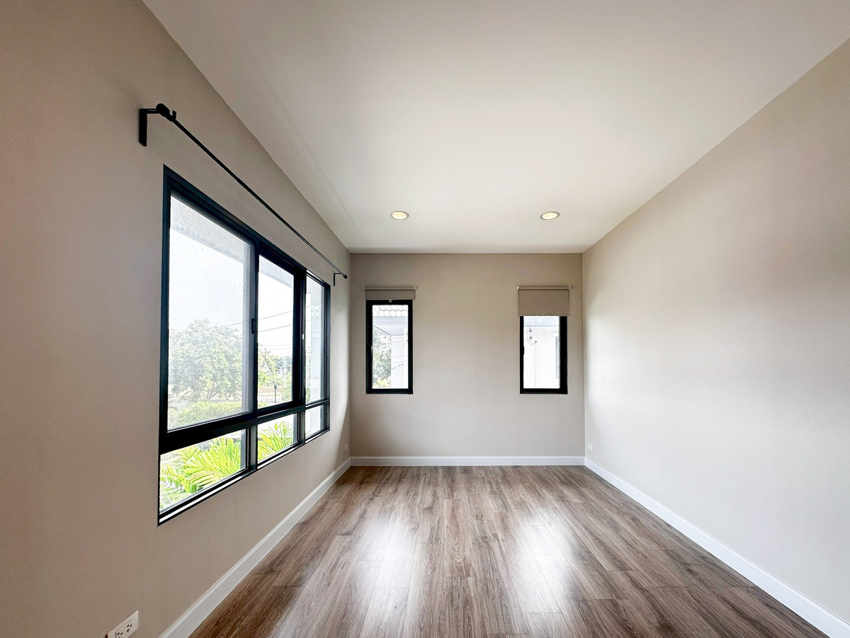 For RentHousePhutthamonthon, Salaya : Single house Pave Pinklao - Salaya / 5 bedrooms (FOR RENT), Pave Pinklao - Salaya / Detached House 5 Bedrooms (FOR RENT) BALL076