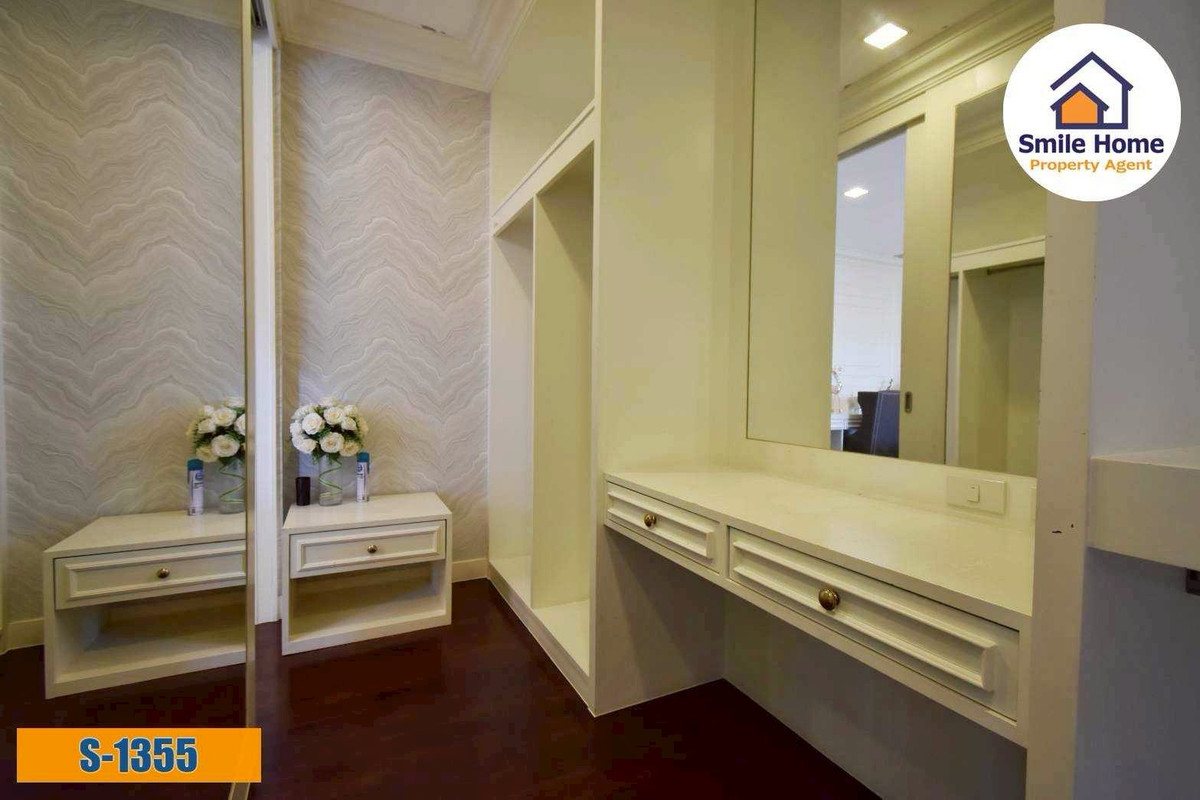 For SaleHouseLadkrabang, Suwannaphum Airport : Single house for sale Manthana On Nut-Wongwaen 4  The house is ready to move in, the biggest tie.