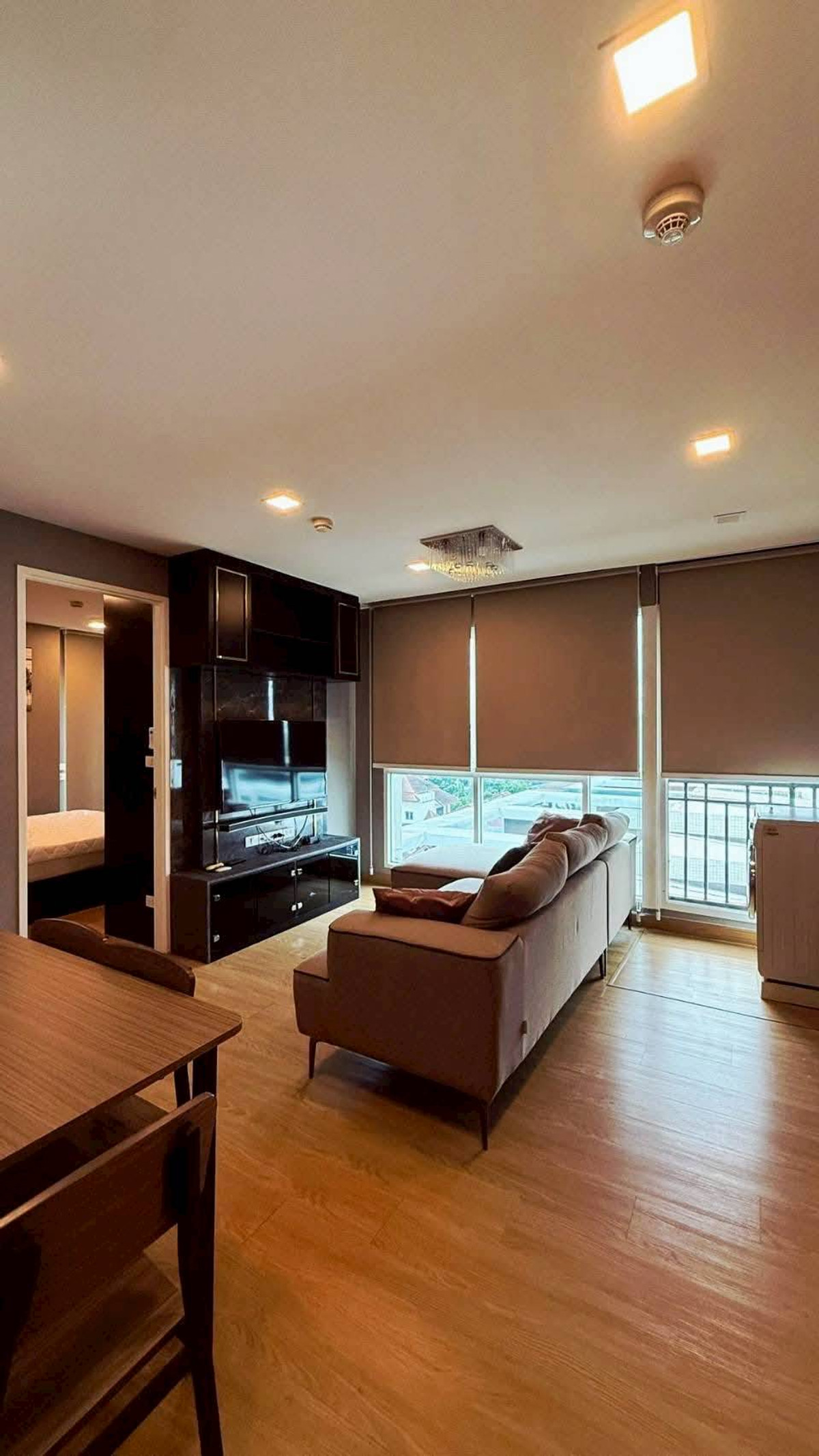 For RentCondoOnnut, Udomsuk : Condo for rent, The Light New York, Sukhumvit 64, corner room, 2 bedrooms, great price.