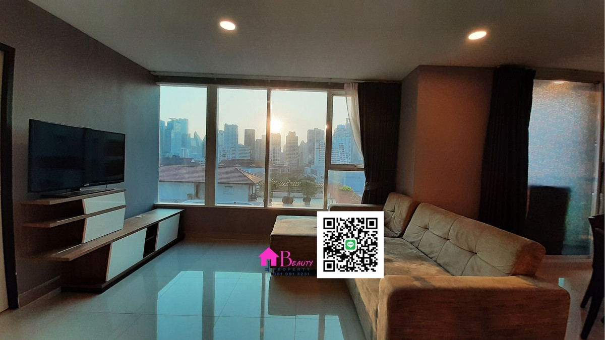 ให้เช่าคอนโดสุขุมวิท อโศก ทองหล่อ : ให้เช่า 2 ห้องนอน ทำเลอโศก  “ห้องใหญ่ คุ้มค่า วิวสระ ลมดี” โทร/ไลน์ 081 091 3231 Sukhumvit Living Town