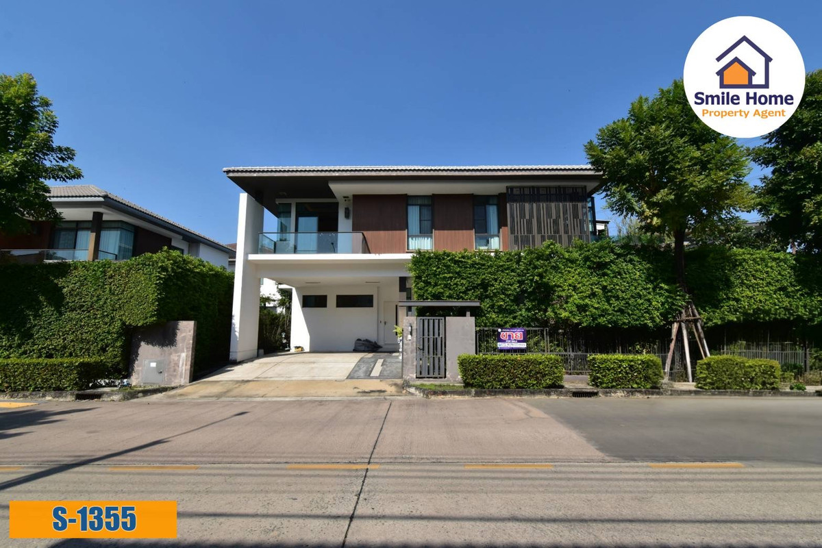 For SaleHouseLadkrabang, Suwannaphum Airport : Single house for sale Manthana On Nut-Wongwaen 4  The house is ready to move in, the biggest tie.