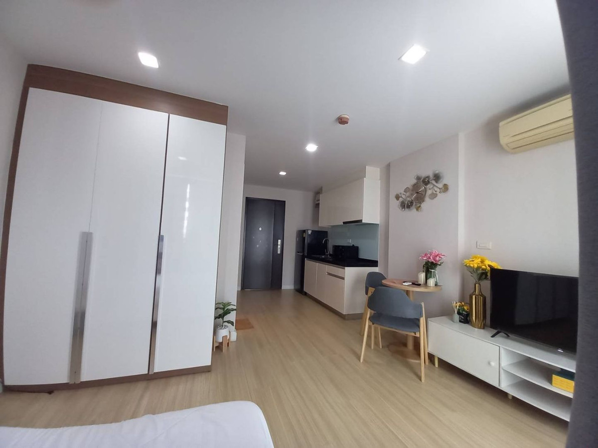 For RentCondoOnnut, Udomsuk : Property code: [HR083] mayfair place sukhumvit 64 Mayfair Place Sukhumvit 64, cheapest room, beautiful room, good view.