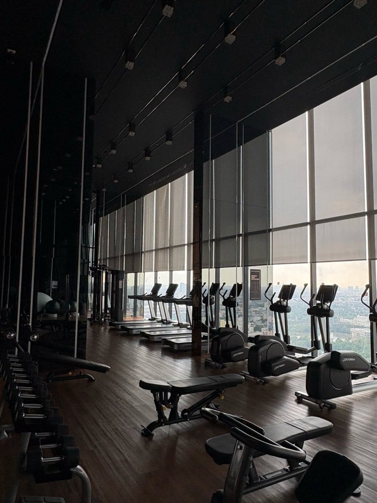 For RentCondoSapankwai,Jatujak : PFD-07495	Condo for Rent:  The Privacy Jatujak Schedule a viewing ■ Line: @propertyfinder		